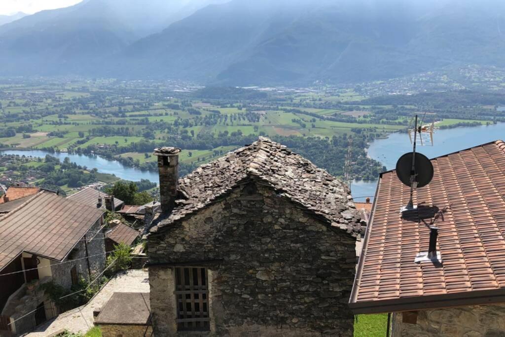 La Poulerie - Suite Dependance Gera Lario Buitenkant foto